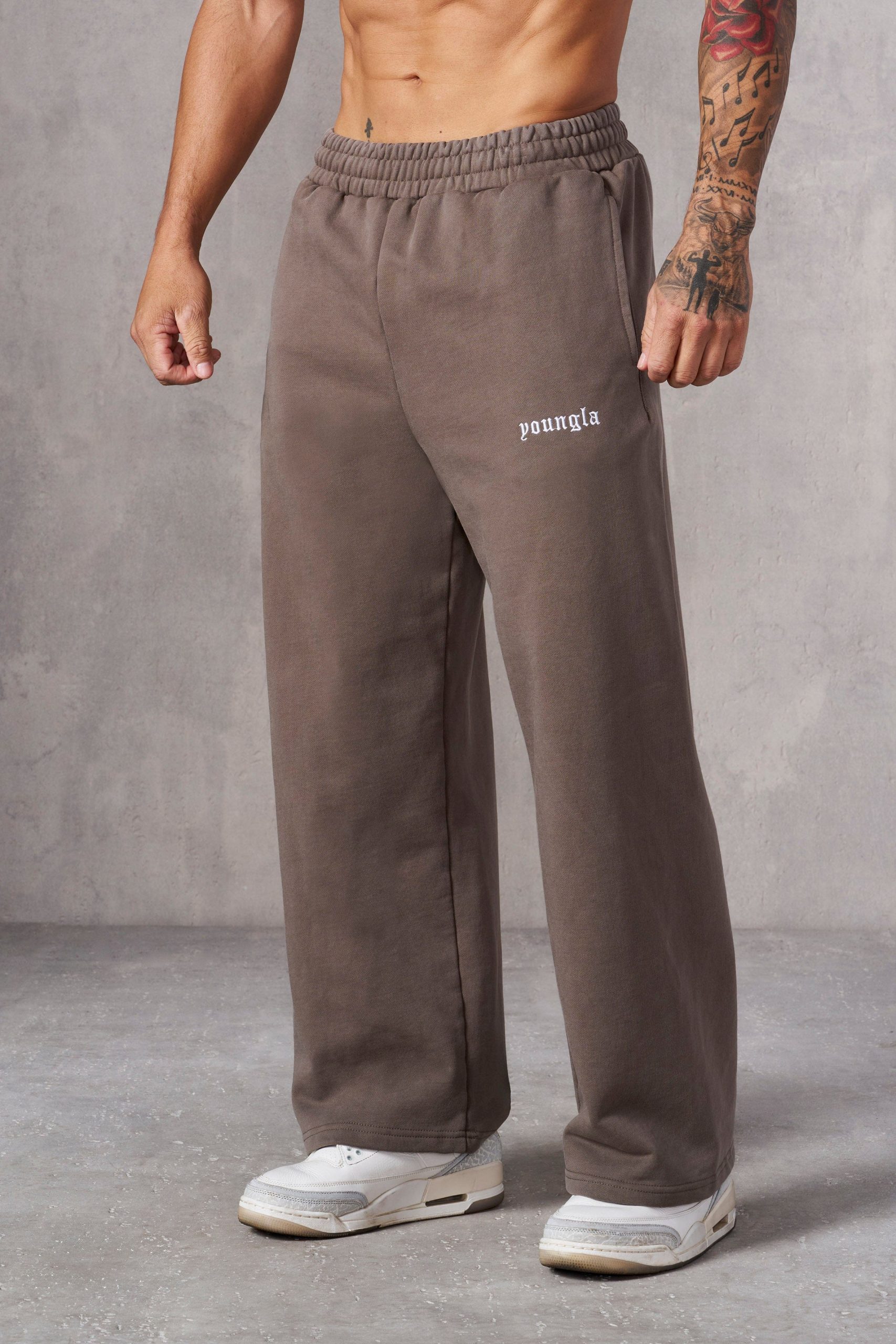 2111 - Classic Baggy Sweats - Image 9